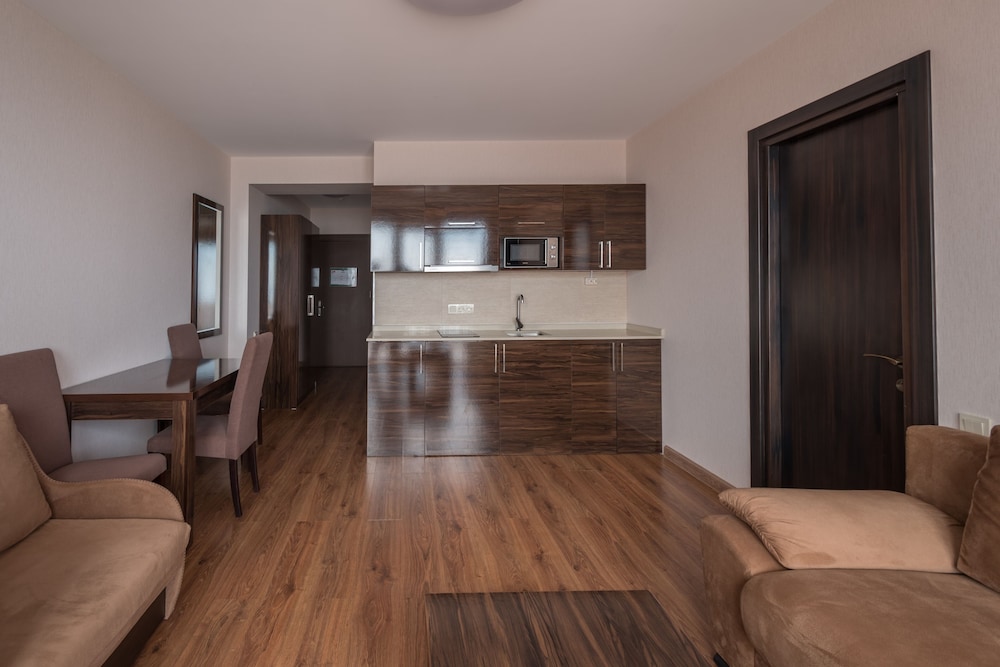 Orbi Beach Tower Hotel Official