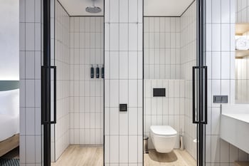 Hilton Garden Inn Tbilisi Riverview