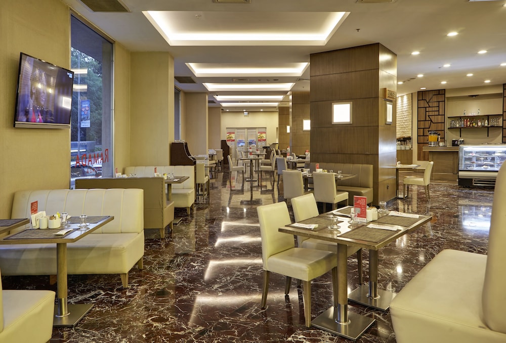 Ramada Plaza by Wyndham Izmir