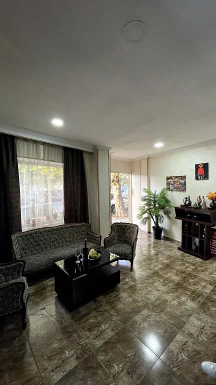 رزرو هتل King Edward Hotel تفلیس