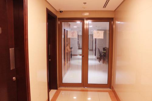 hotel picture max-h-[250px] h-full