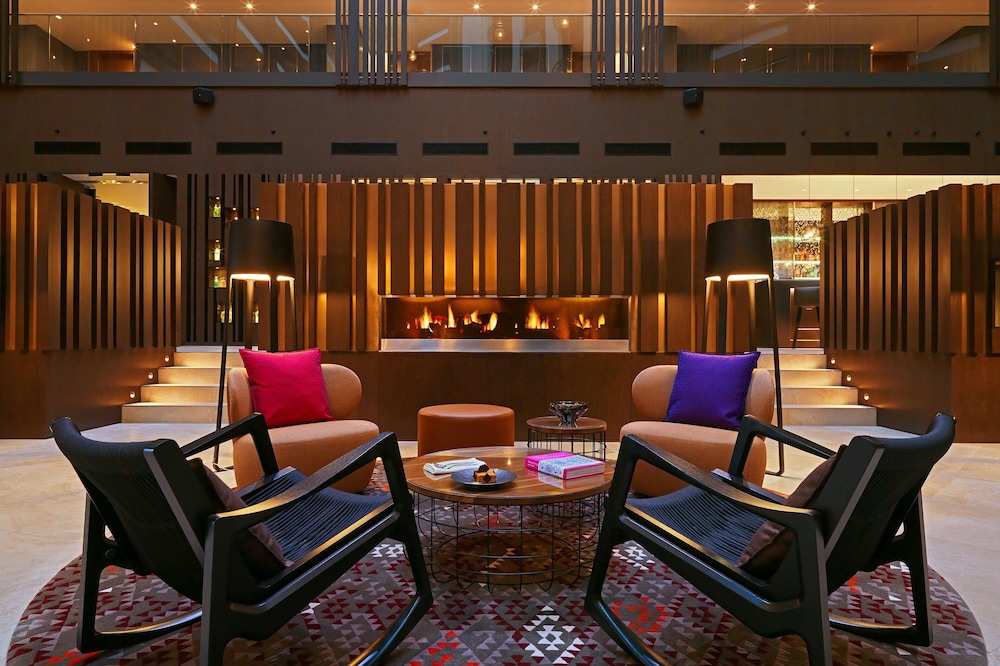 Sheraton Grand Tbilisi Metechi Palace